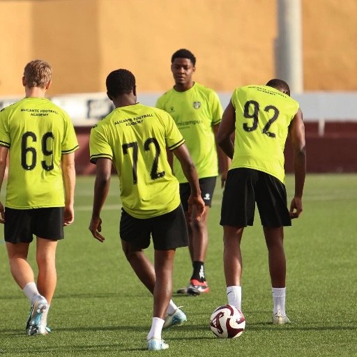 What Qualifications Do You Need To Be A Footballer And Build A Successful Future?