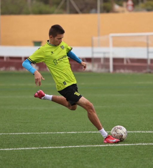 The Forward in Soccer: Mastering Football’s Most Exciting Attacking Position