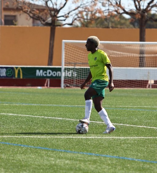 Soccer Passing Drills That Build Accuracy, Speed And Team Play For Real Football Situations