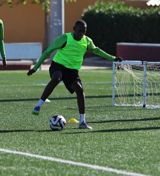 Soccer Warm Up Drills For Speed, Control, Match Readiness And Football Touch