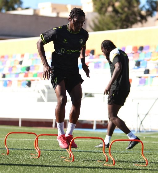 alicante football academy player doing agility hurdle drill